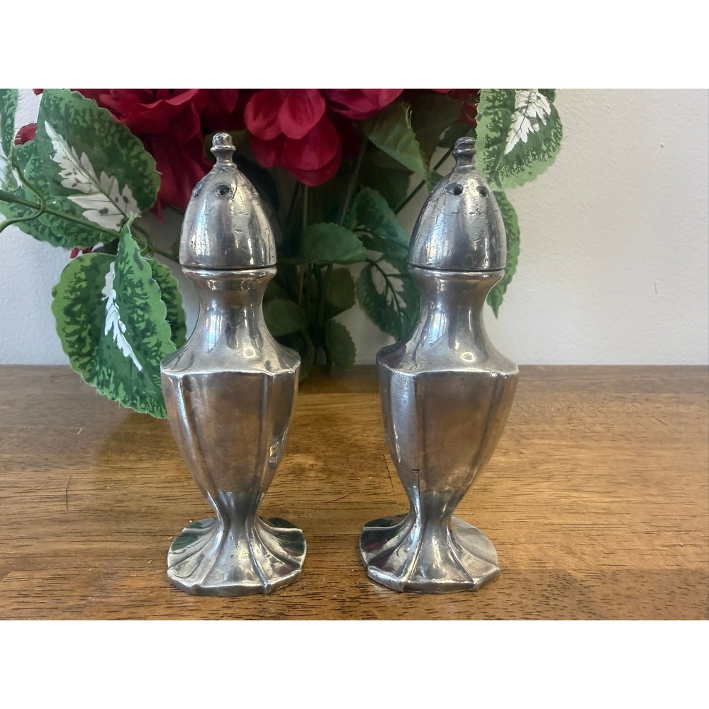 Vintage‎ ABP Silver-Tone Metal Salt & Pepper Shakers Pair Art Deco Style